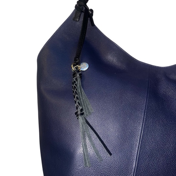 Like New Lucky Brand Azbi Genuine Leather Shoulder Bag Tote Elegant Navy Black - Picture 6 of 14